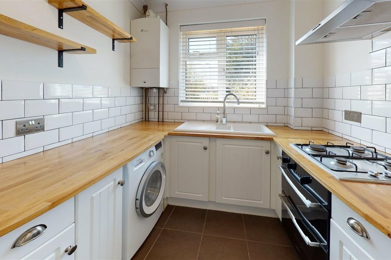 Properties To Let in Lavender Close Chestfield