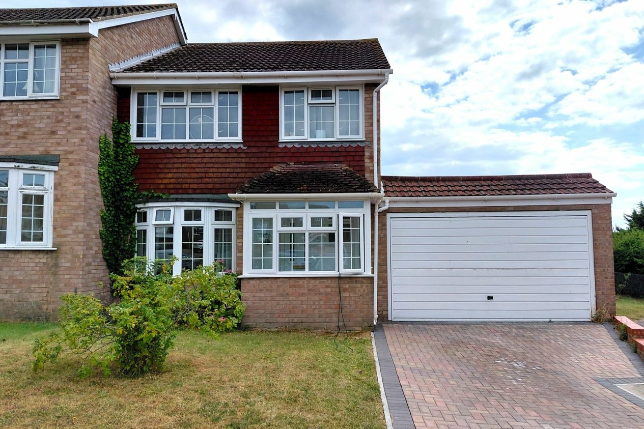 Properties To Let in Linnet Avenue Whitstable