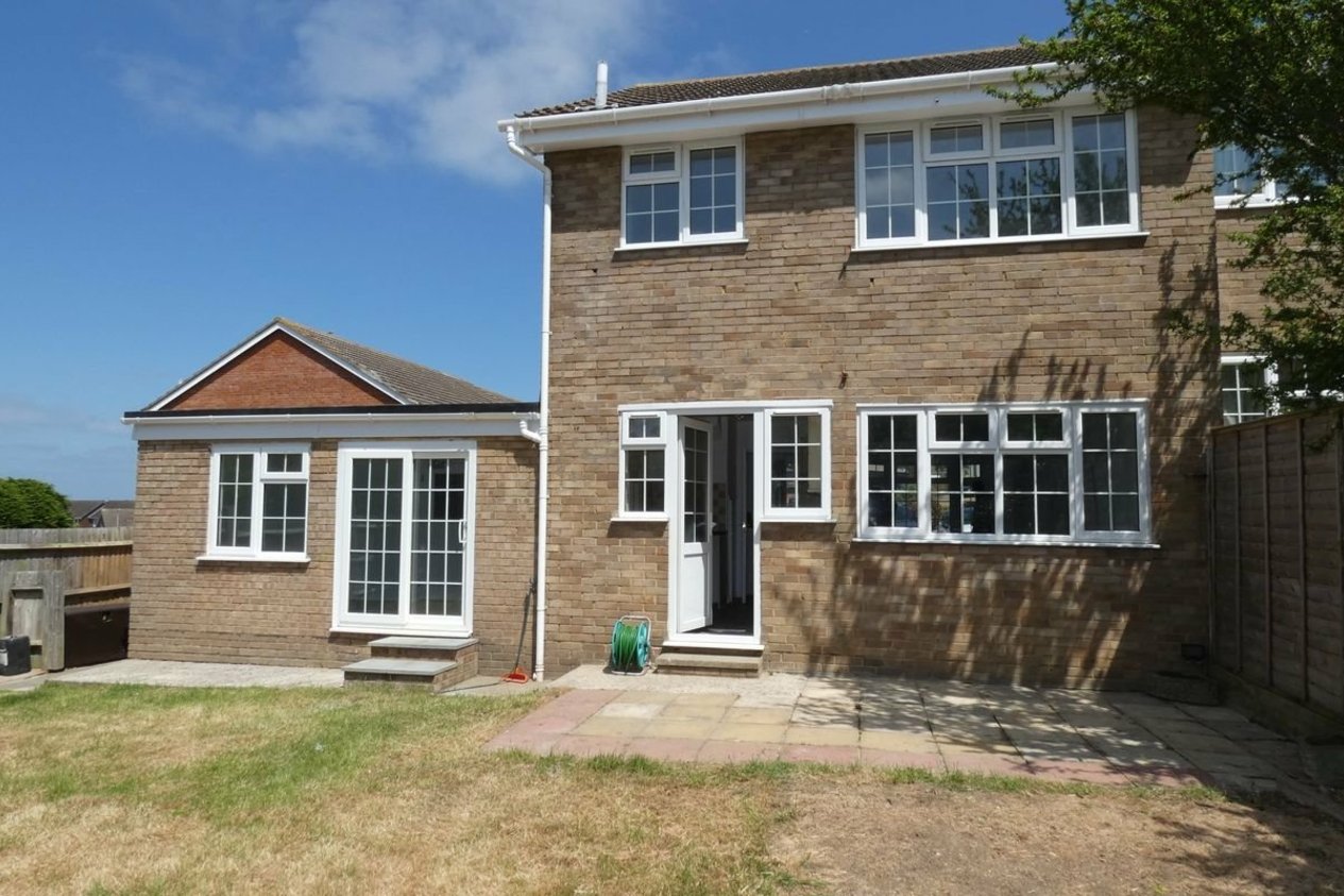 Properties To Let in Linnet Avenue Whitstable