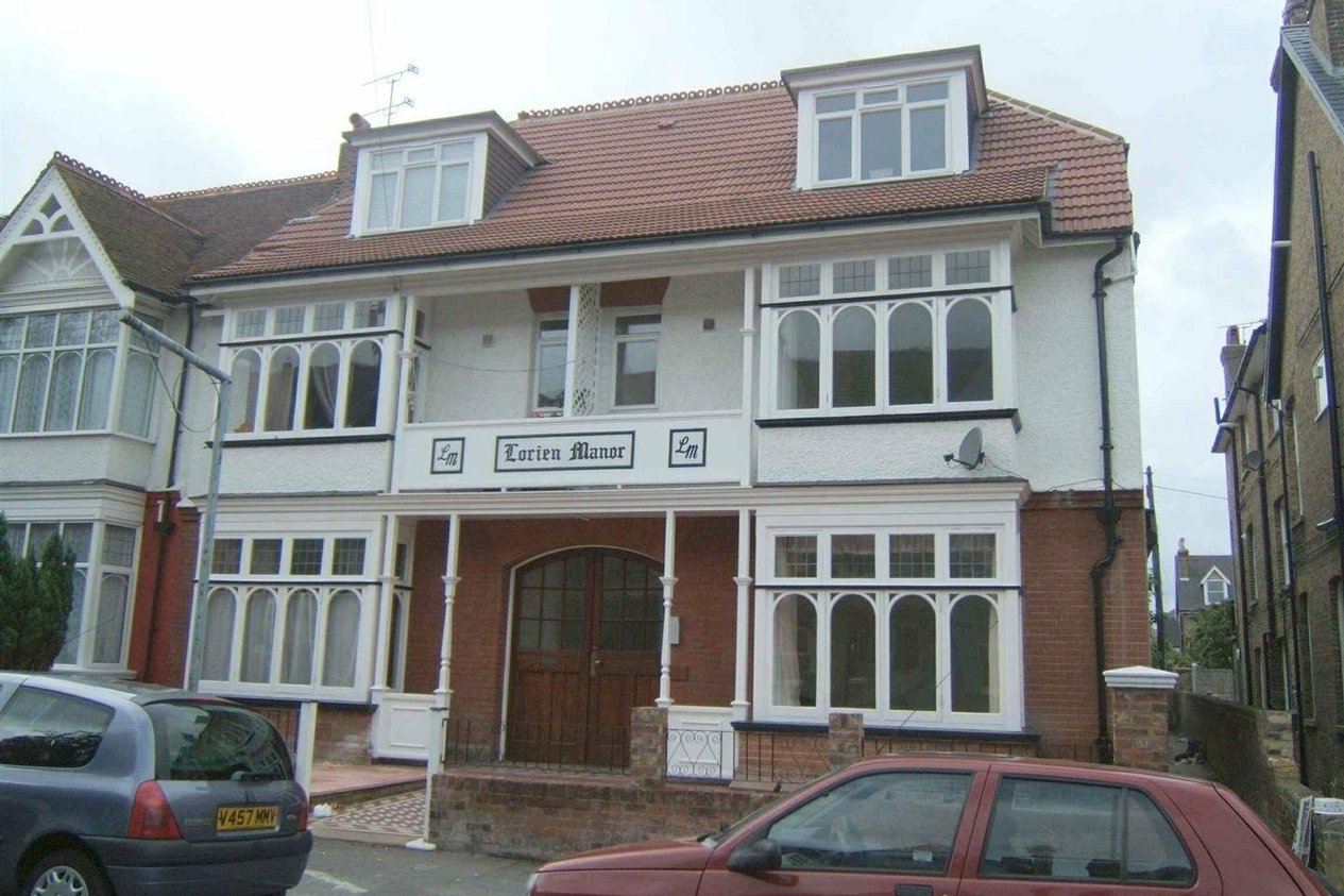 Properties Let in Lorien Manor 34 Norfolk Road
