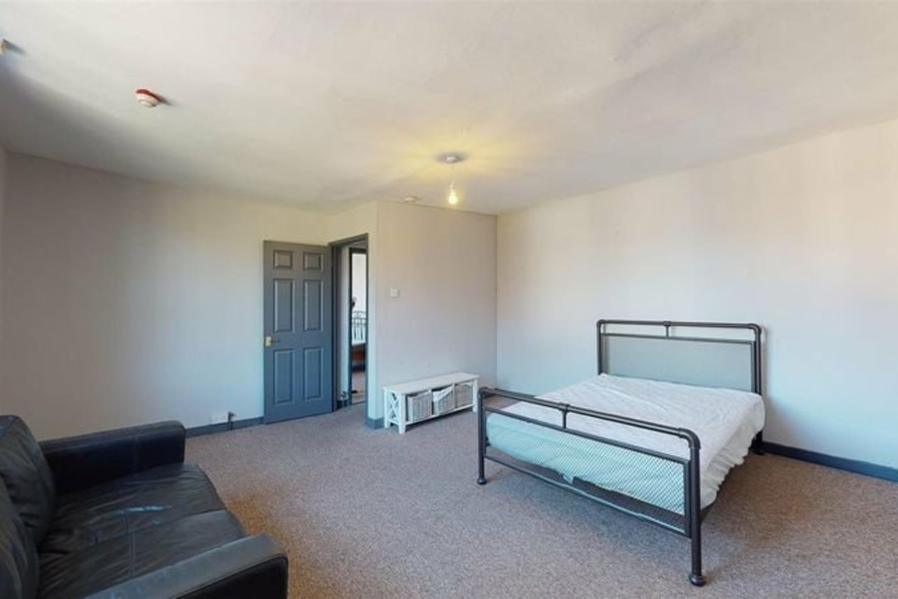 Properties To Let in Lower Bridge Street Canterbury