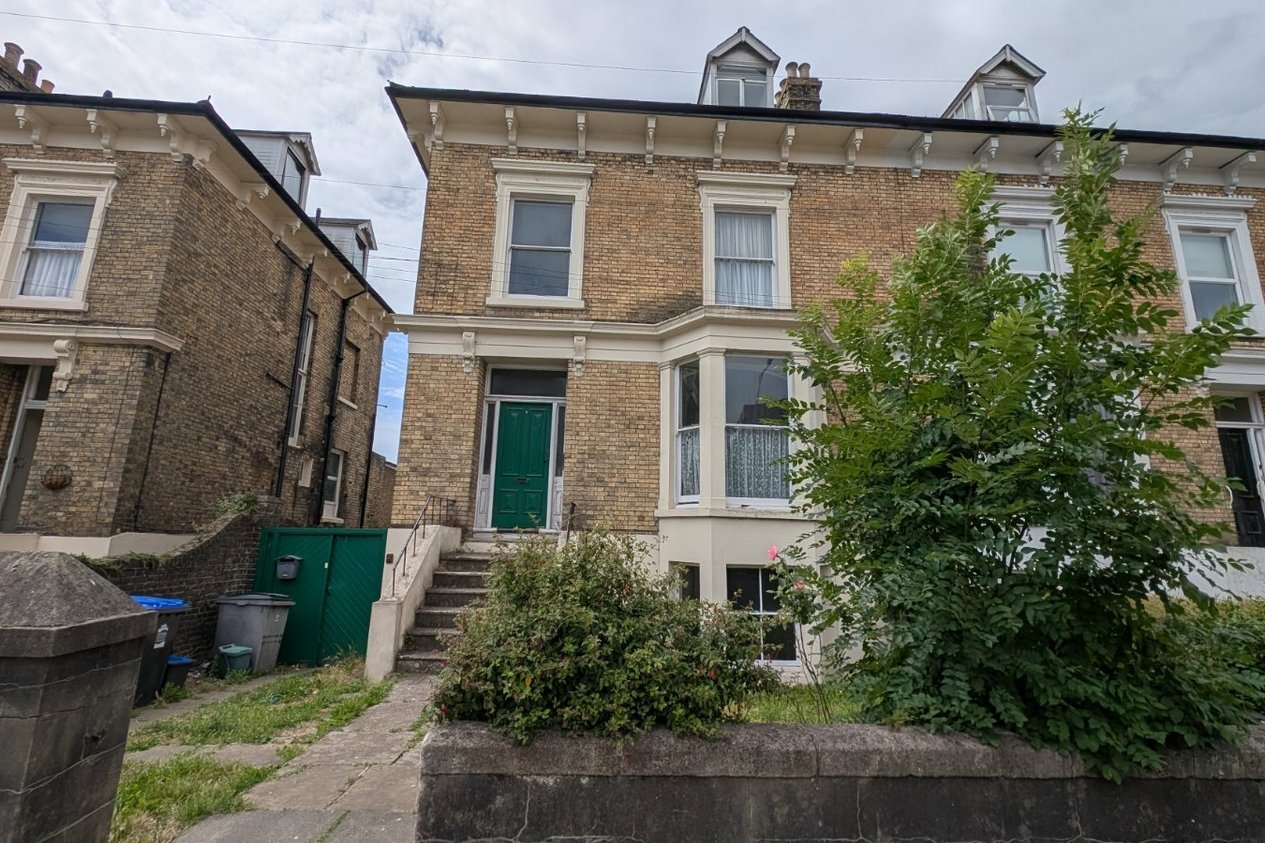Properties To Let in Maison Dieu Road Dover