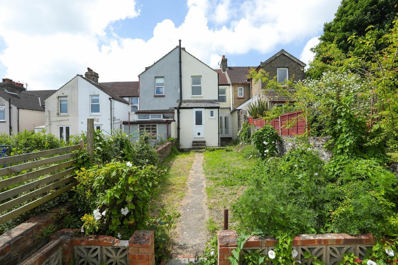 Properties Let Agreed in Malmains Road  Dover