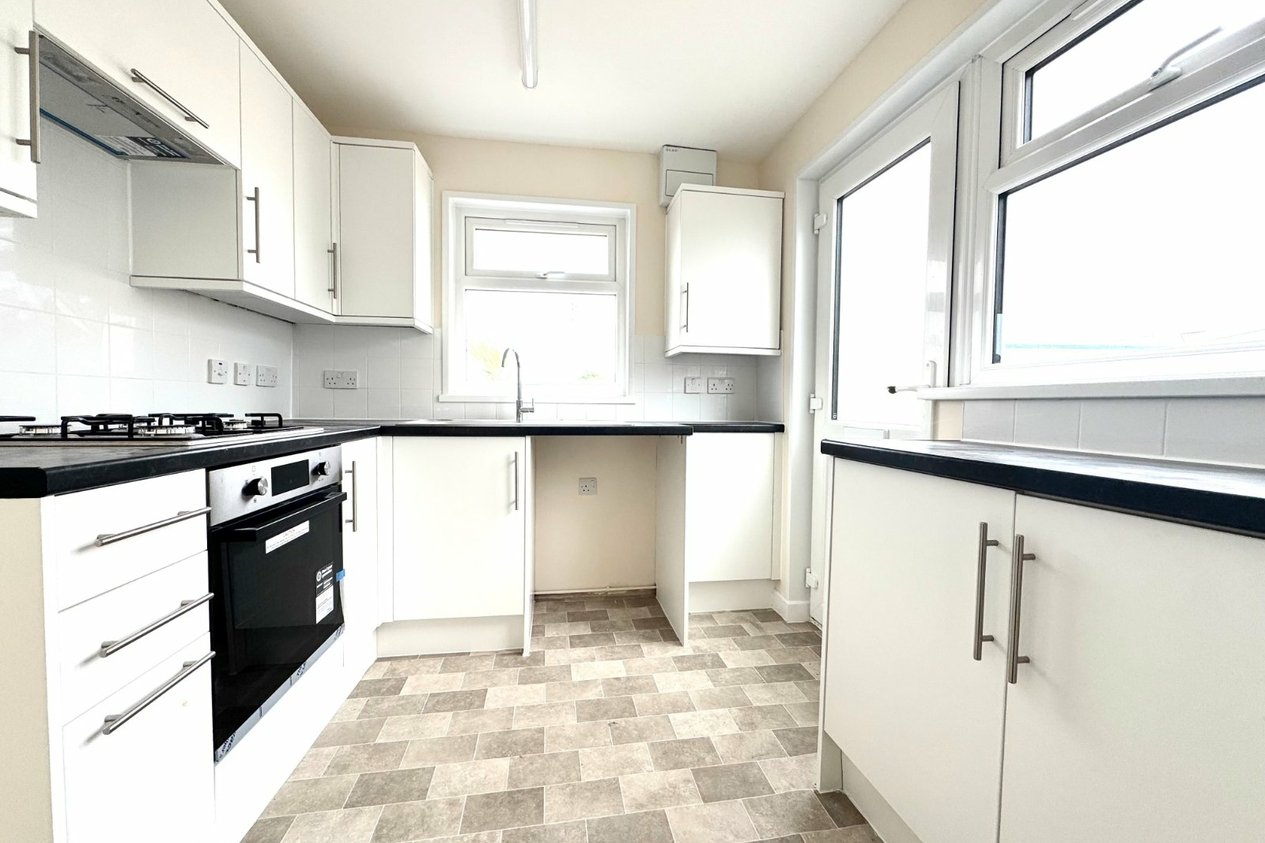 Properties To Let in Manston Court Road 