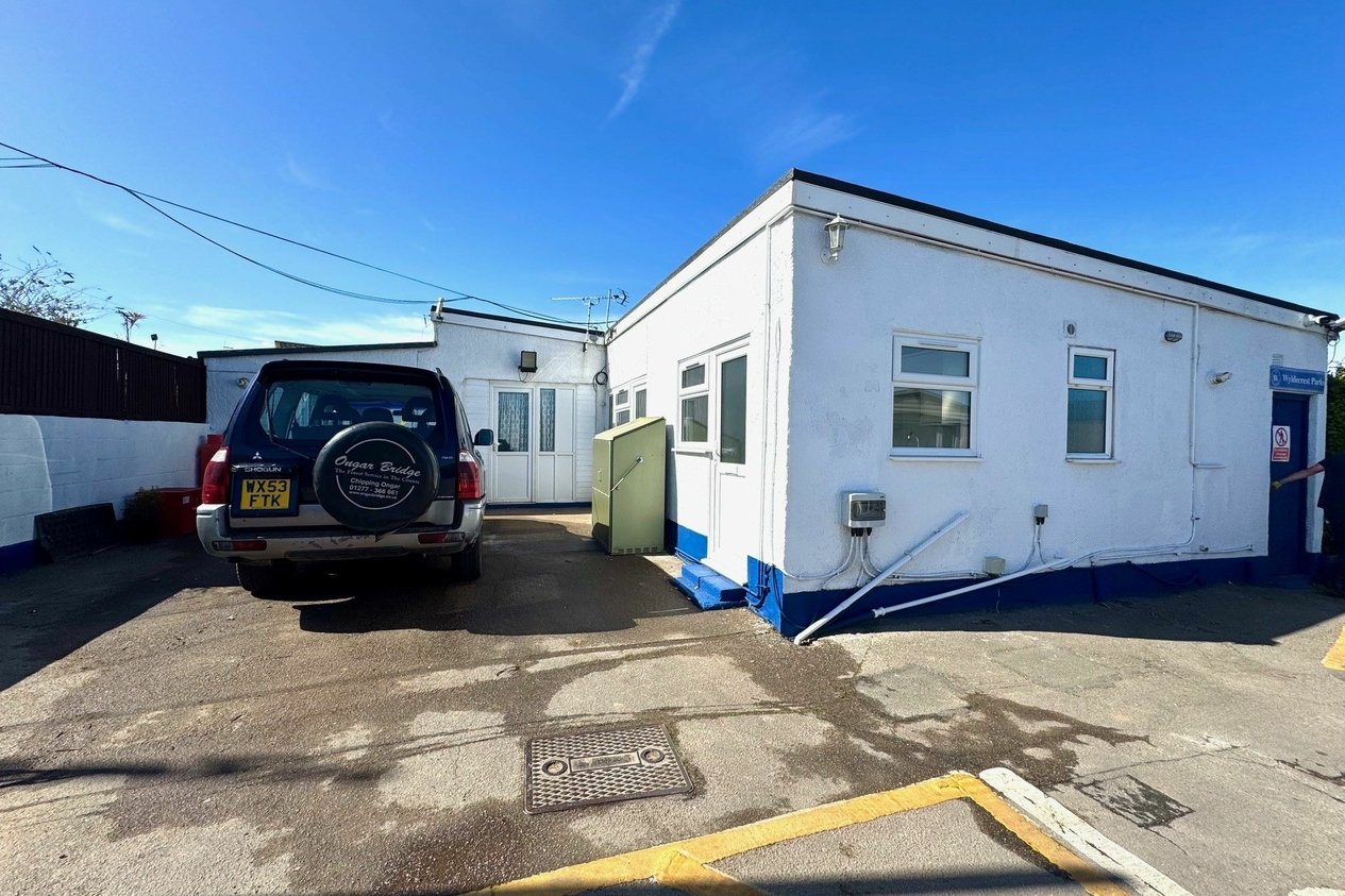 Properties To Let in Manston Court Road 