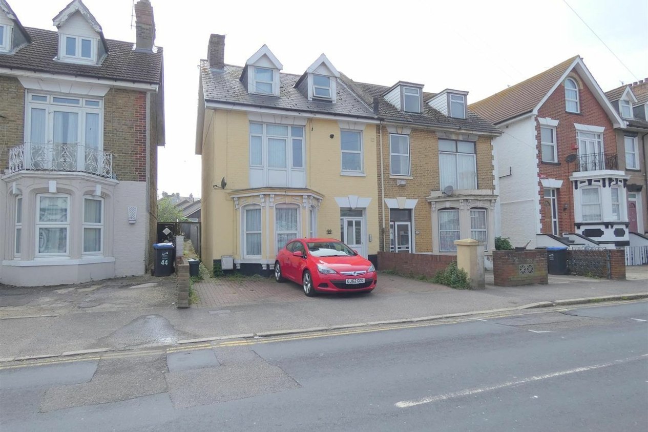 Properties To Let in 46 Margate Road  Ramsgate