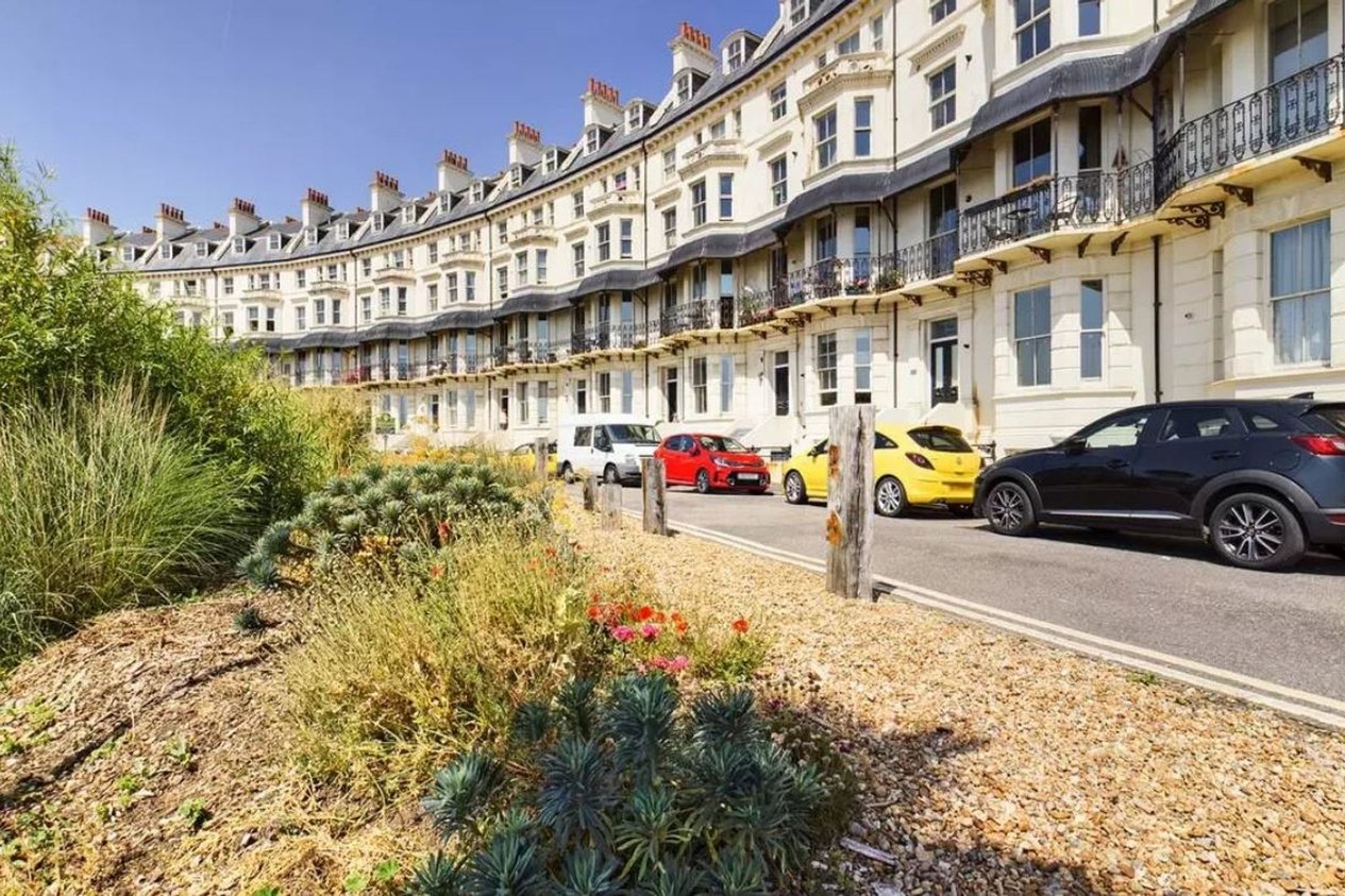 Properties Let Agreed in Marine Crescent  Pier House