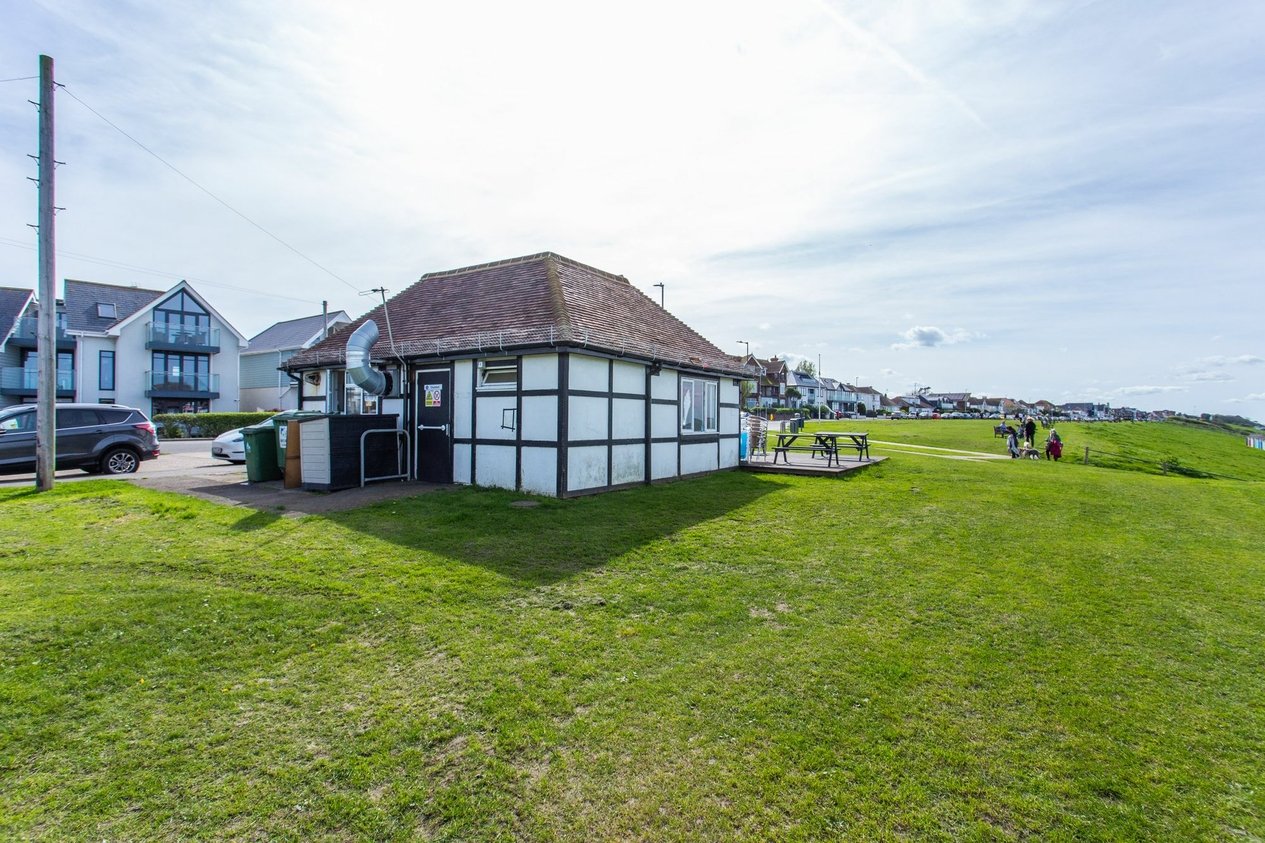 Properties To Let in Marine Crescent  Whitstable