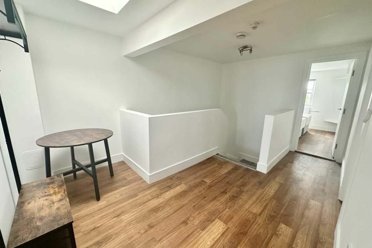 Properties To Let in Marine Gardens 