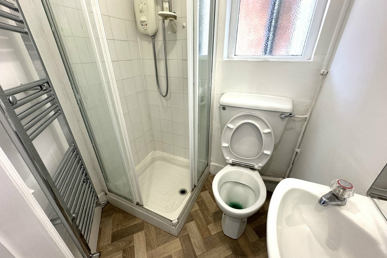 Properties To Let in Martyrs Field Road Canterbury