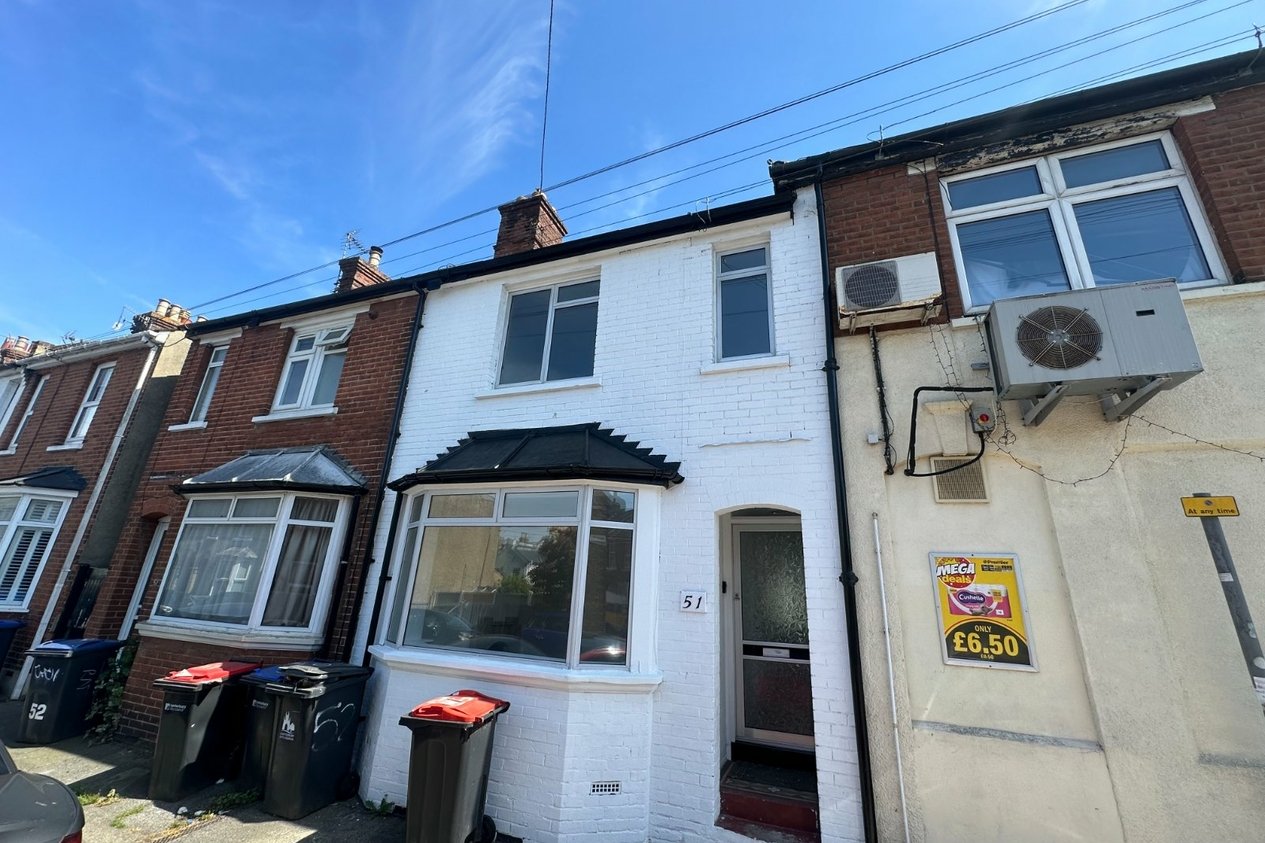 Properties To Let in Martyrs Field Road Canterbury