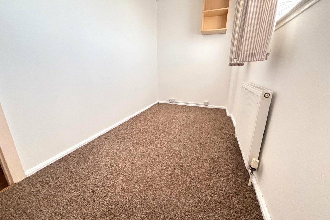 Properties Let Agreed in Merchants Way Canterbury