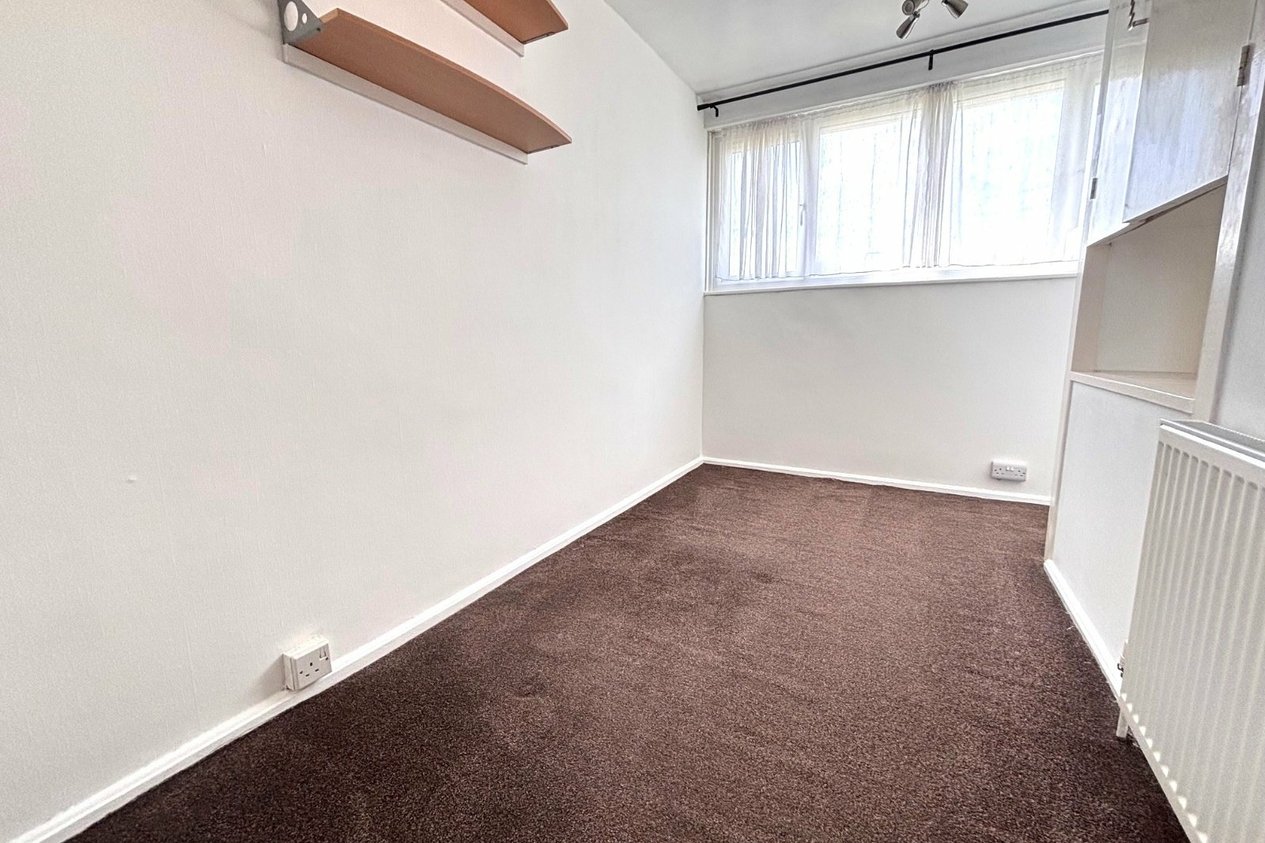 Properties Let Agreed in Merchants Way Canterbury