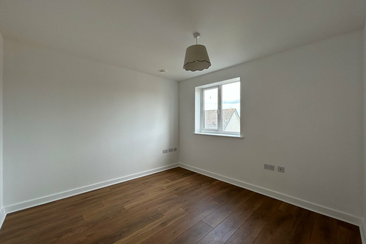 Properties To Let in Meridian Close Ramsgate