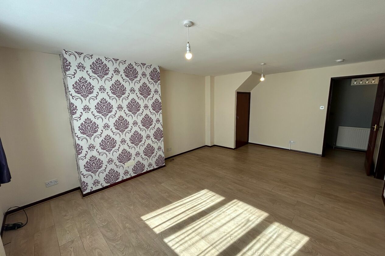 Properties To Let in Monkton Place  Ramsgate