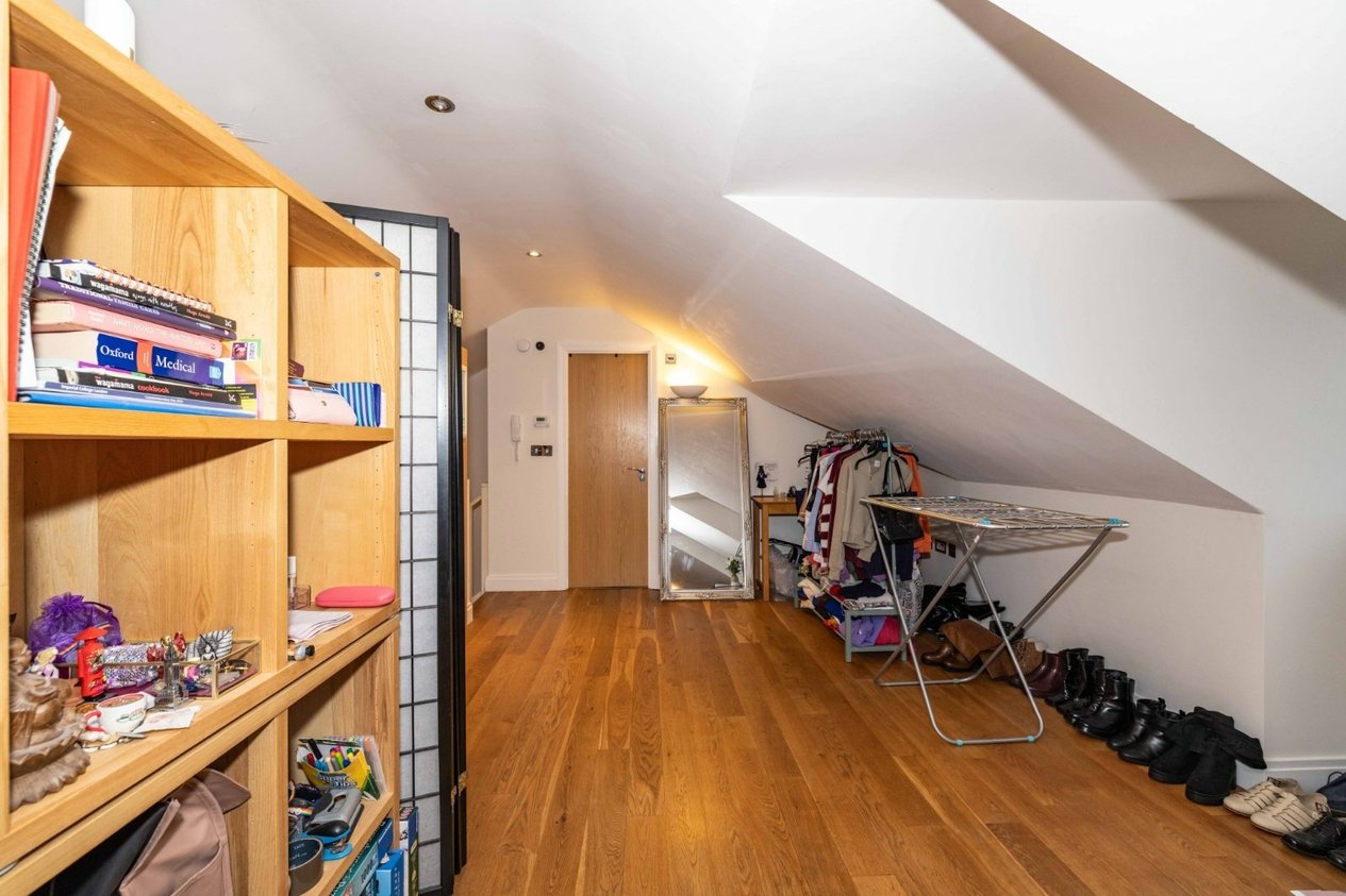 Properties To Let in New Dover Road Canterbury