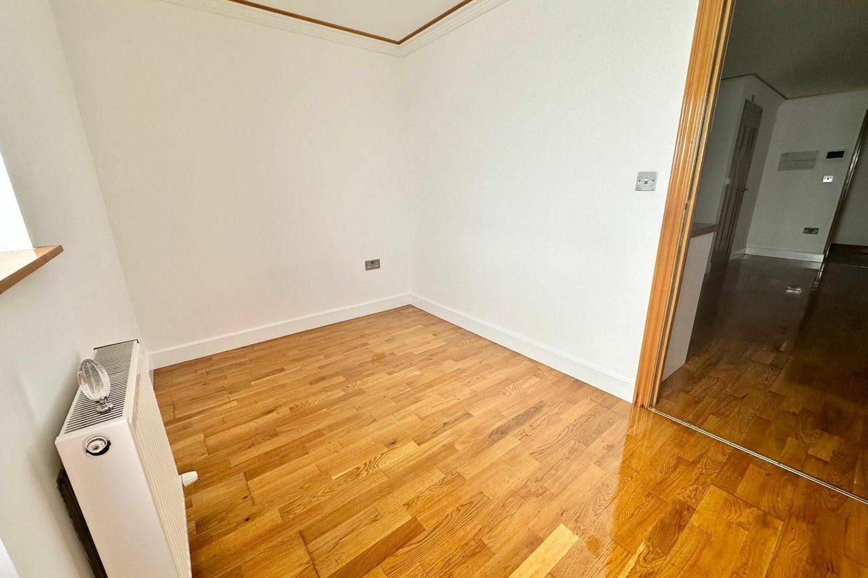 Properties To Let in Newington Road 