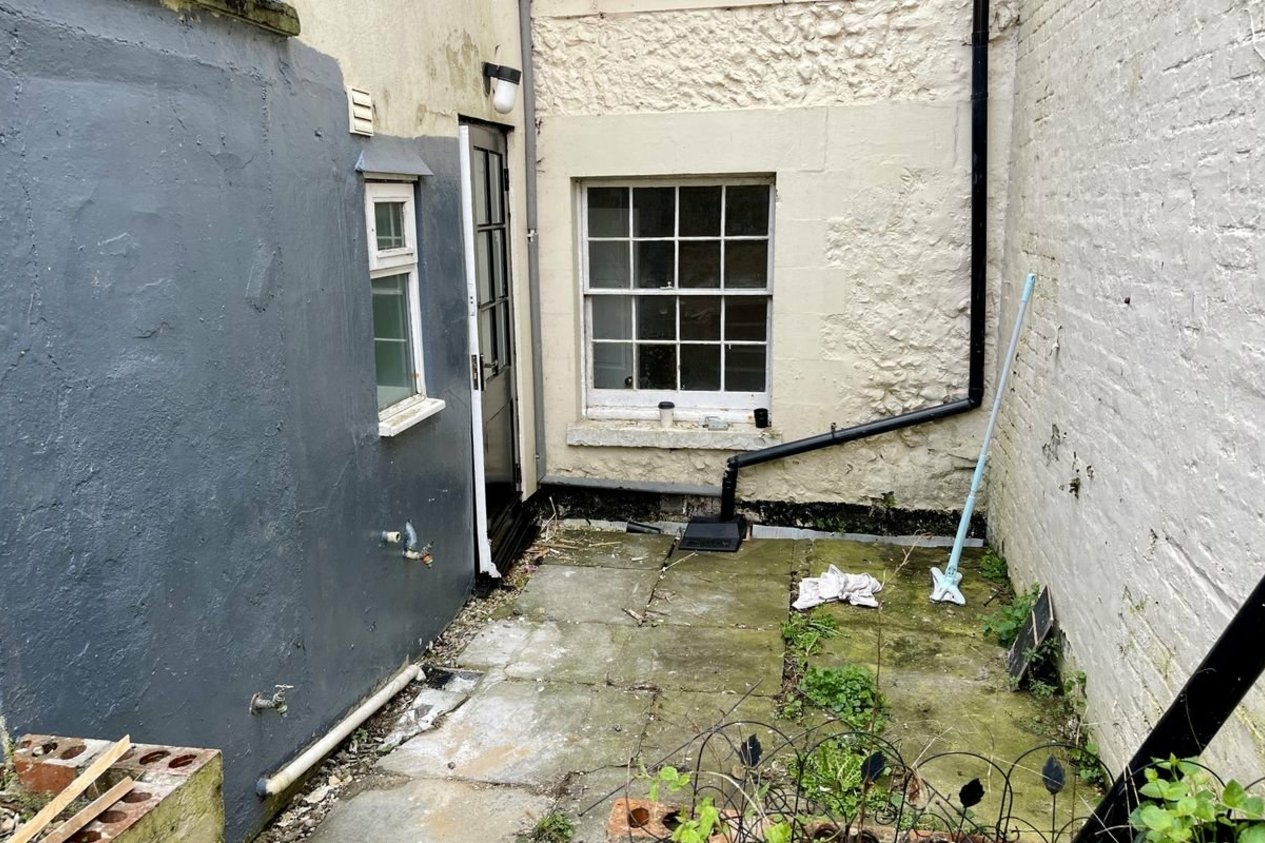 Properties Let in Norman Street Dover
