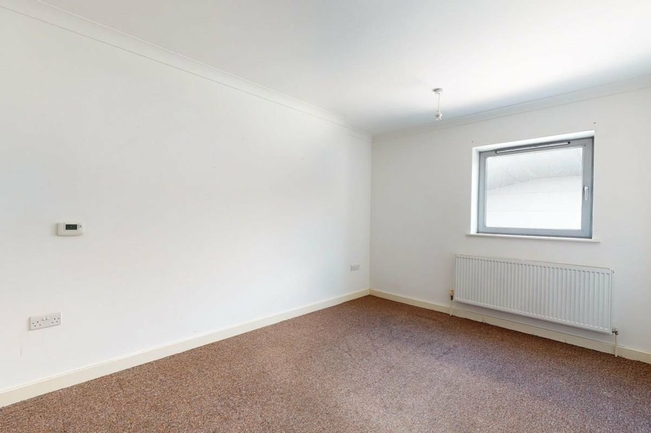 Properties Let in Oxford House Oxford Terrace