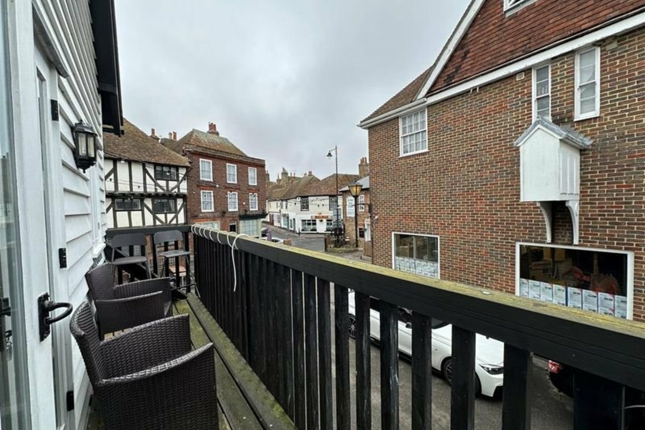 Properties Let in Pillory Gate Wharf Sandwich