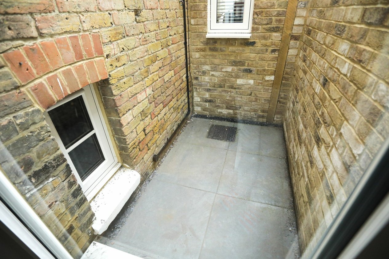 Properties To Let in Pound Lane  Canterbury