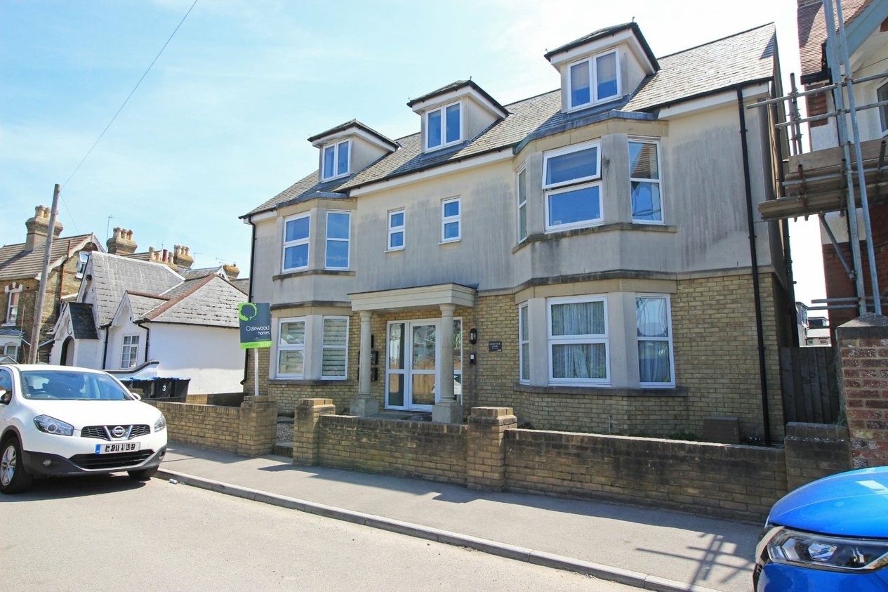 Properties To Let in Prices Avenue 