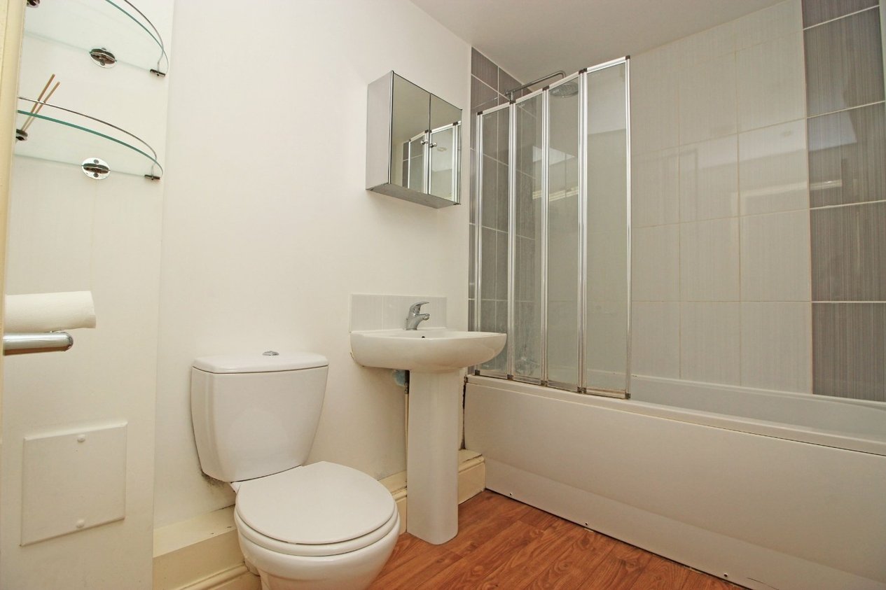 Properties To Let in Prices Avenue 