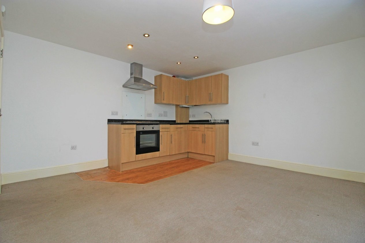 Properties To Let in Prices Avenue 