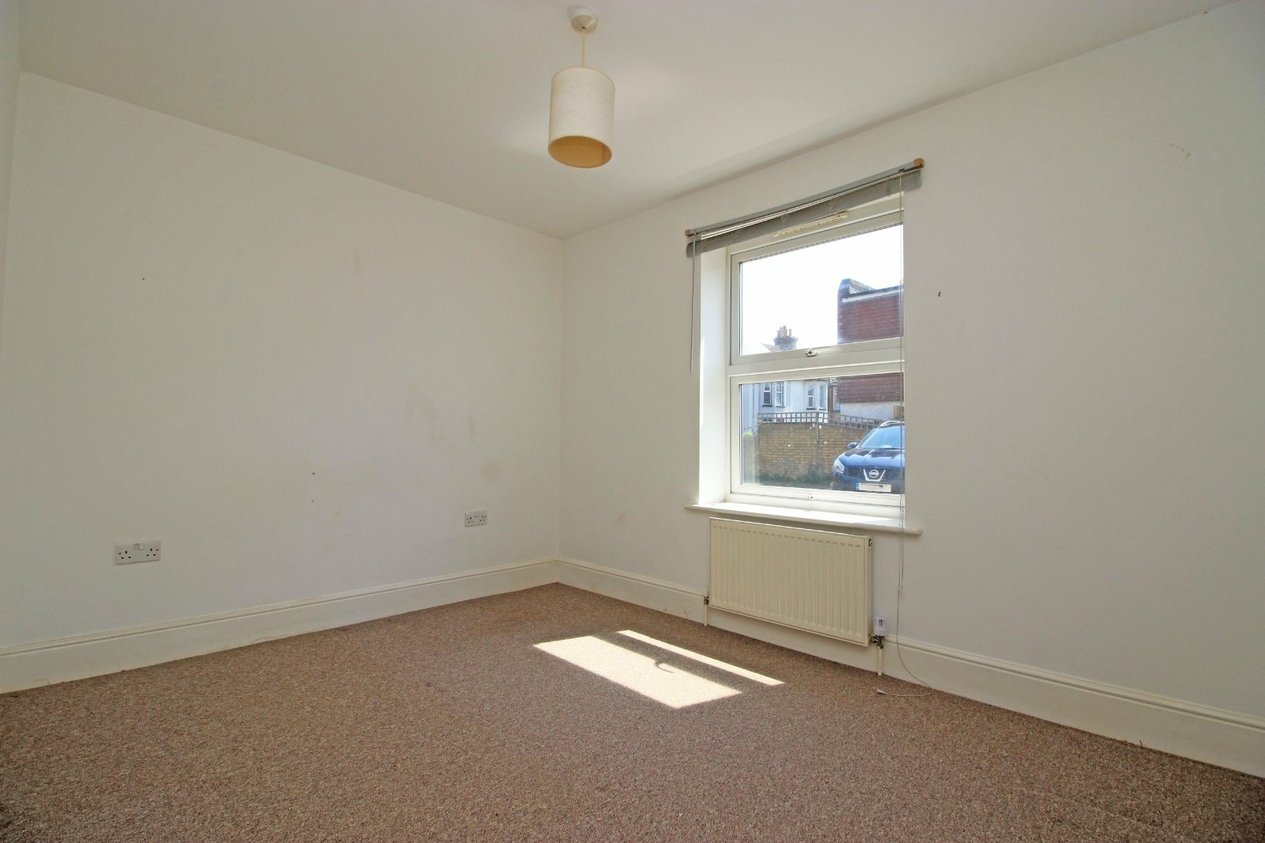 Properties To Let in Prices Avenue 