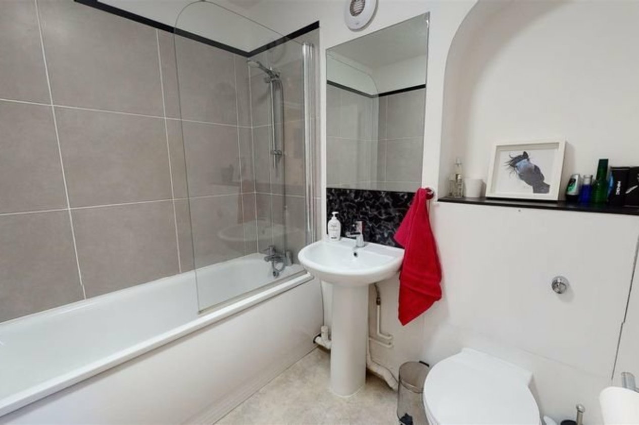 Properties Let in Prince William Court The Marina
