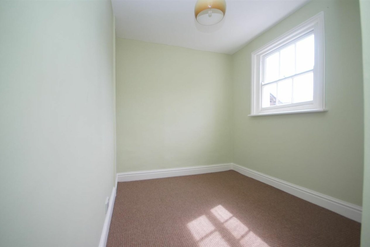 Properties To Let in Princes Crescent  Margate