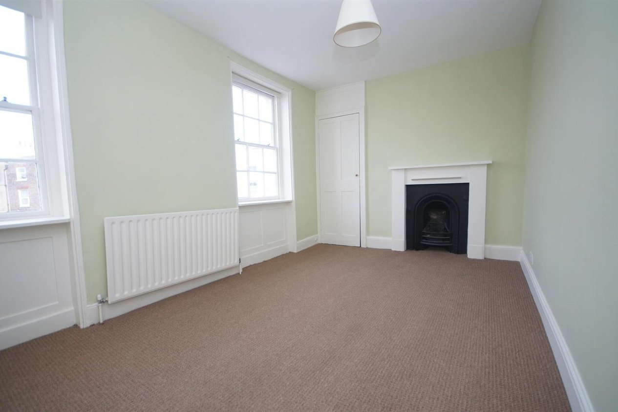 Properties To Let in Princes Crescent  Margate