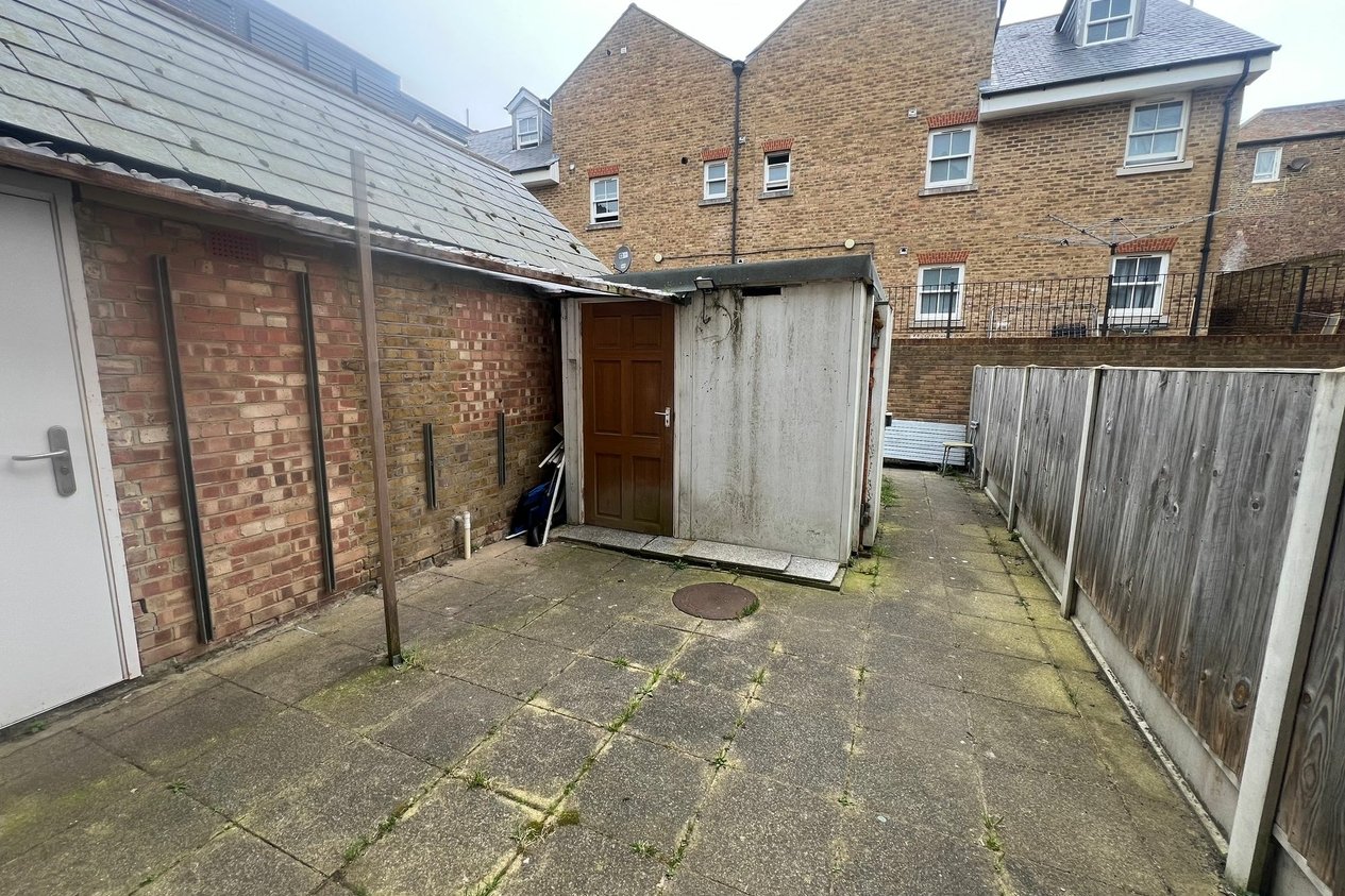 Properties To Let in Queen Street  Ramsgate