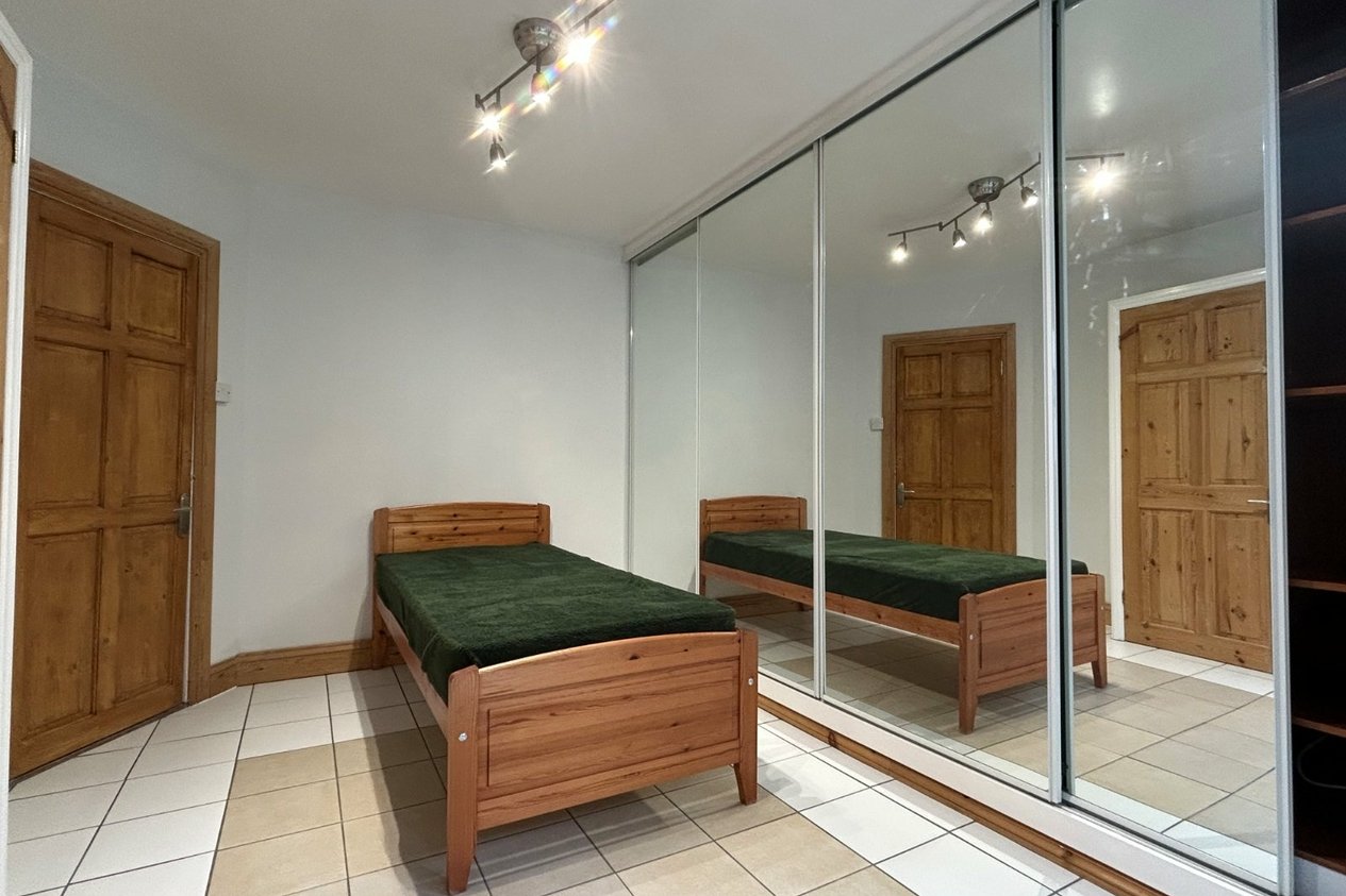Properties To Let in Queens Gardens Broadstairs