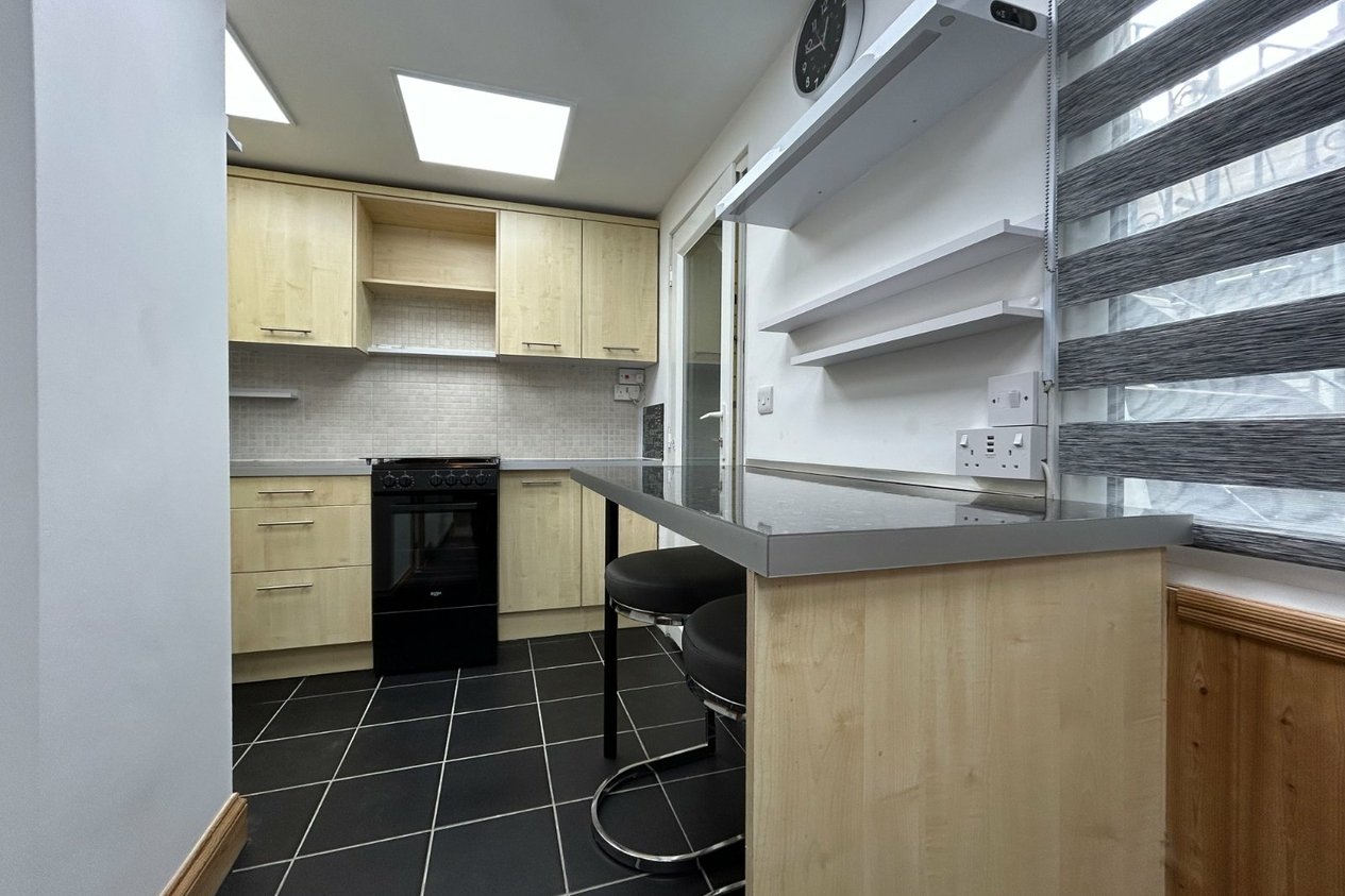 Properties To Let in Queens Gardens Broadstairs