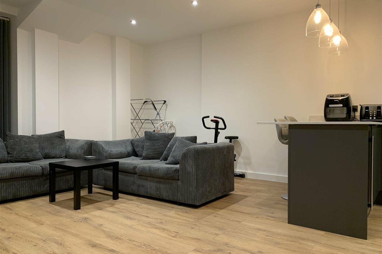 Properties To Let in Queensbridge Drive Ramsgate