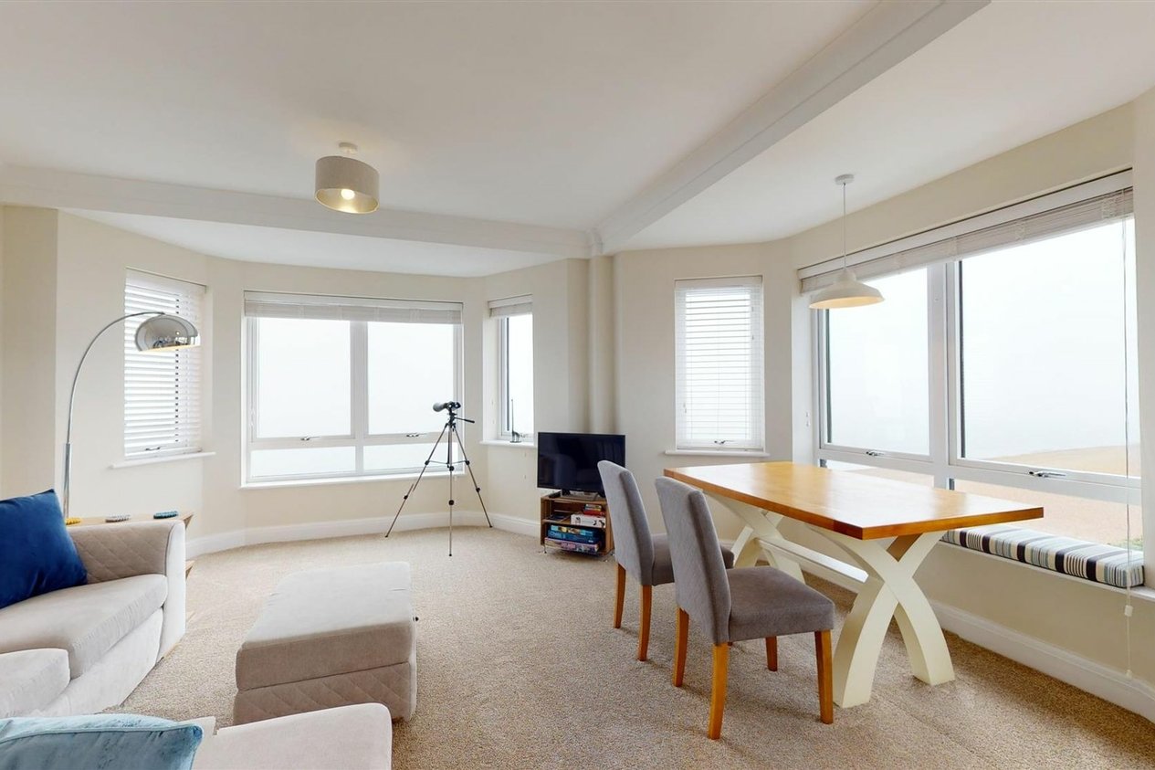 Properties To Let in Ranelagh Road  The Queens Ranelagh Road