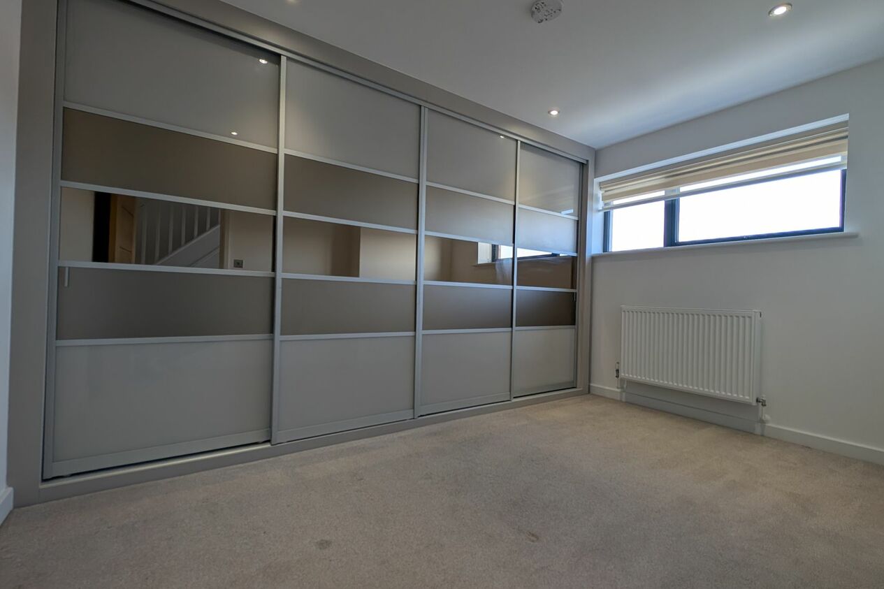 Properties To Let in Range Road  Hythe