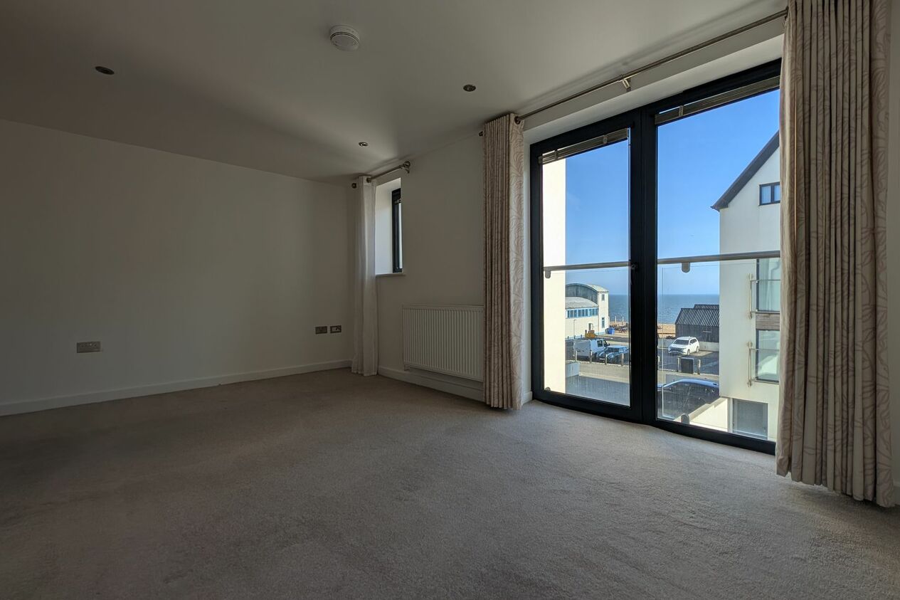 Properties To Let in Range Road  Hythe