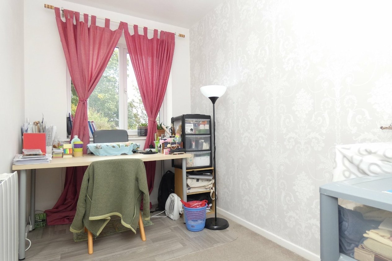 Properties Let in Raymond Avenue Canterbury