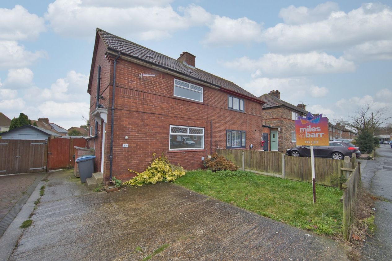 Properties Let Agreed in Redsull Avenue  Deal