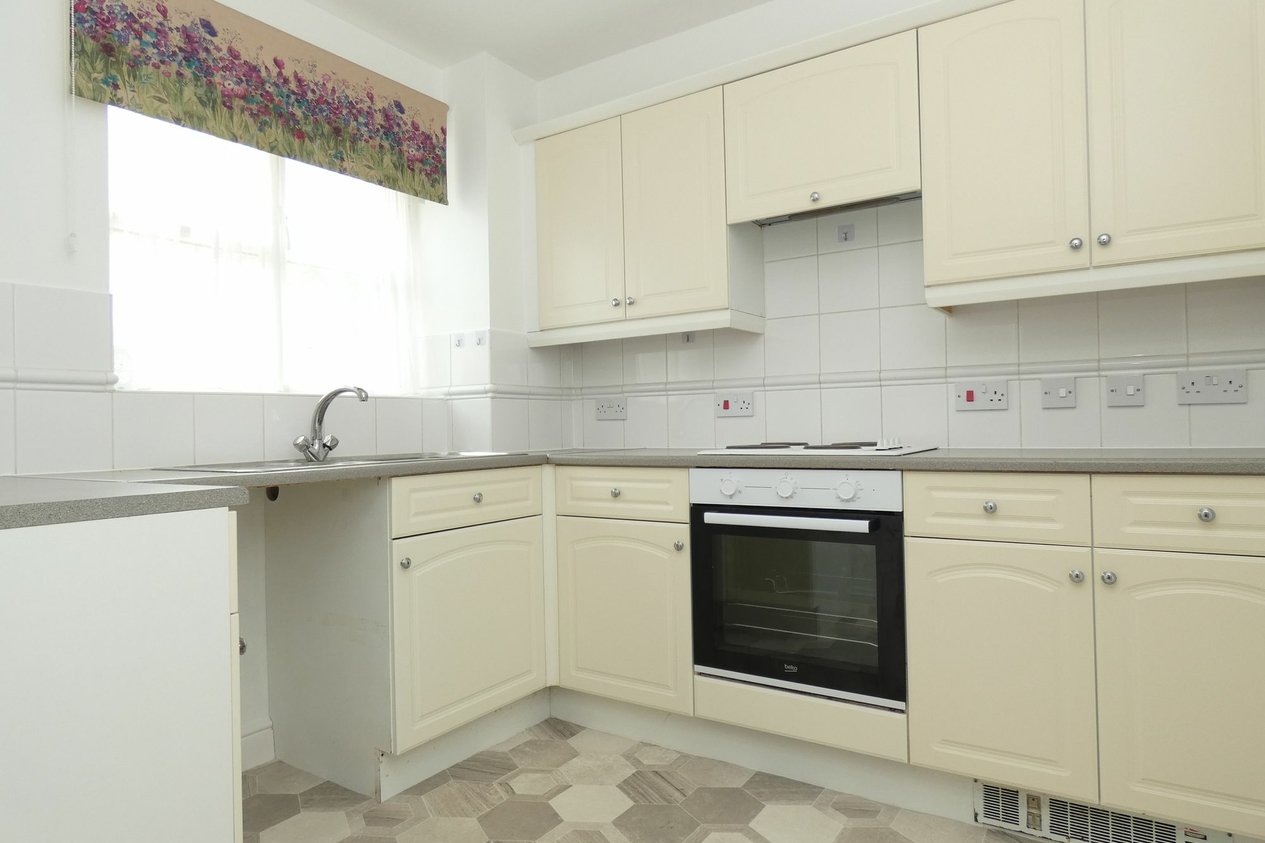 Properties Let Agreed in Riverbank Way  Ashford