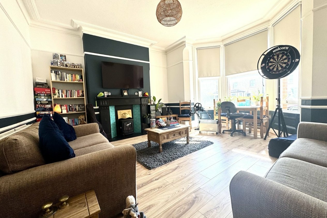 Properties Let in Roxburgh Road 