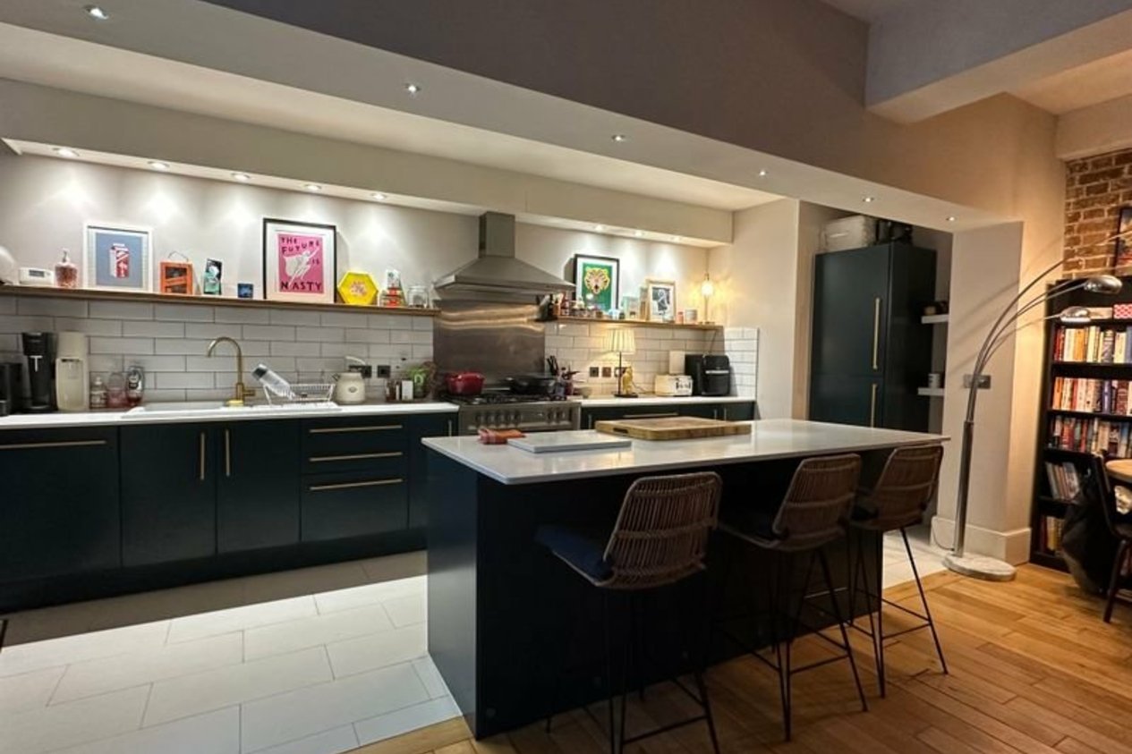 Properties Let in Royal Crescent St Augustines Road