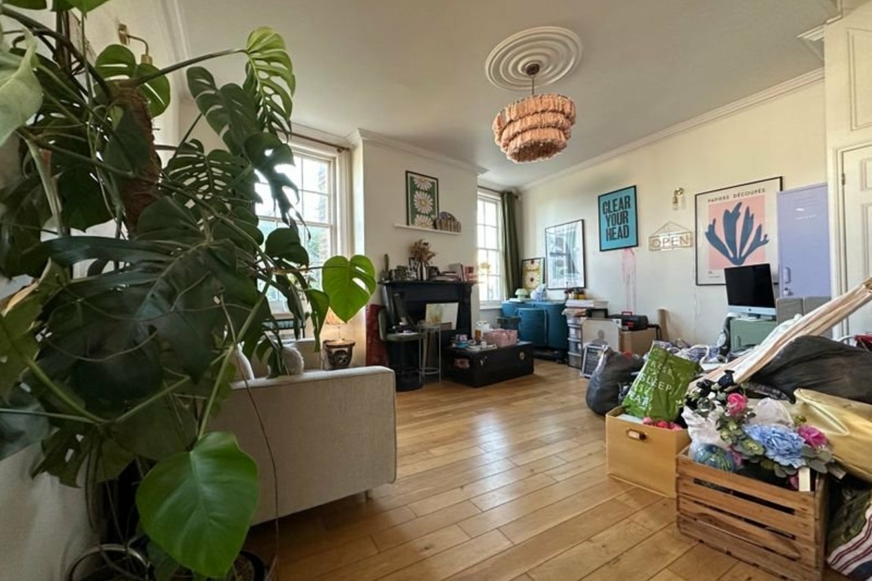 Properties Let in Royal Crescent St Augustines Road