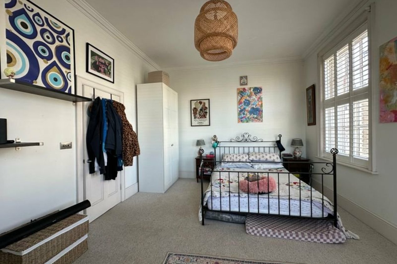 Properties Let in Royal Crescent St Augustines Road