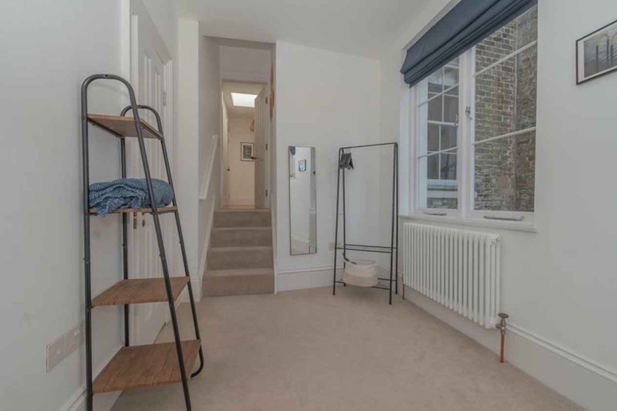 Properties To Let in Royal Crescent St Augustines Road
