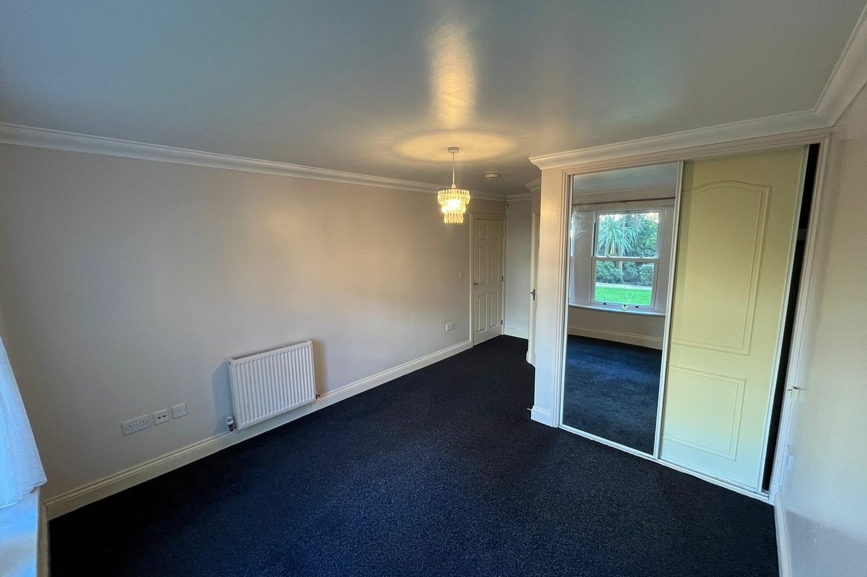 Properties To Let in Sandgate Road  Waldorf Apartments Sandgate Road