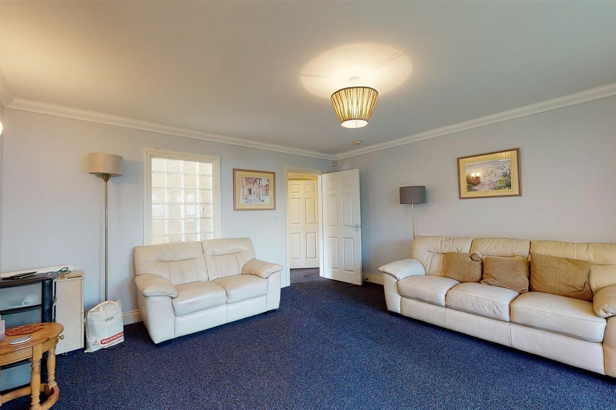 Properties To Let in Sandgate Road  Waldorf Apartments Sandgate Road