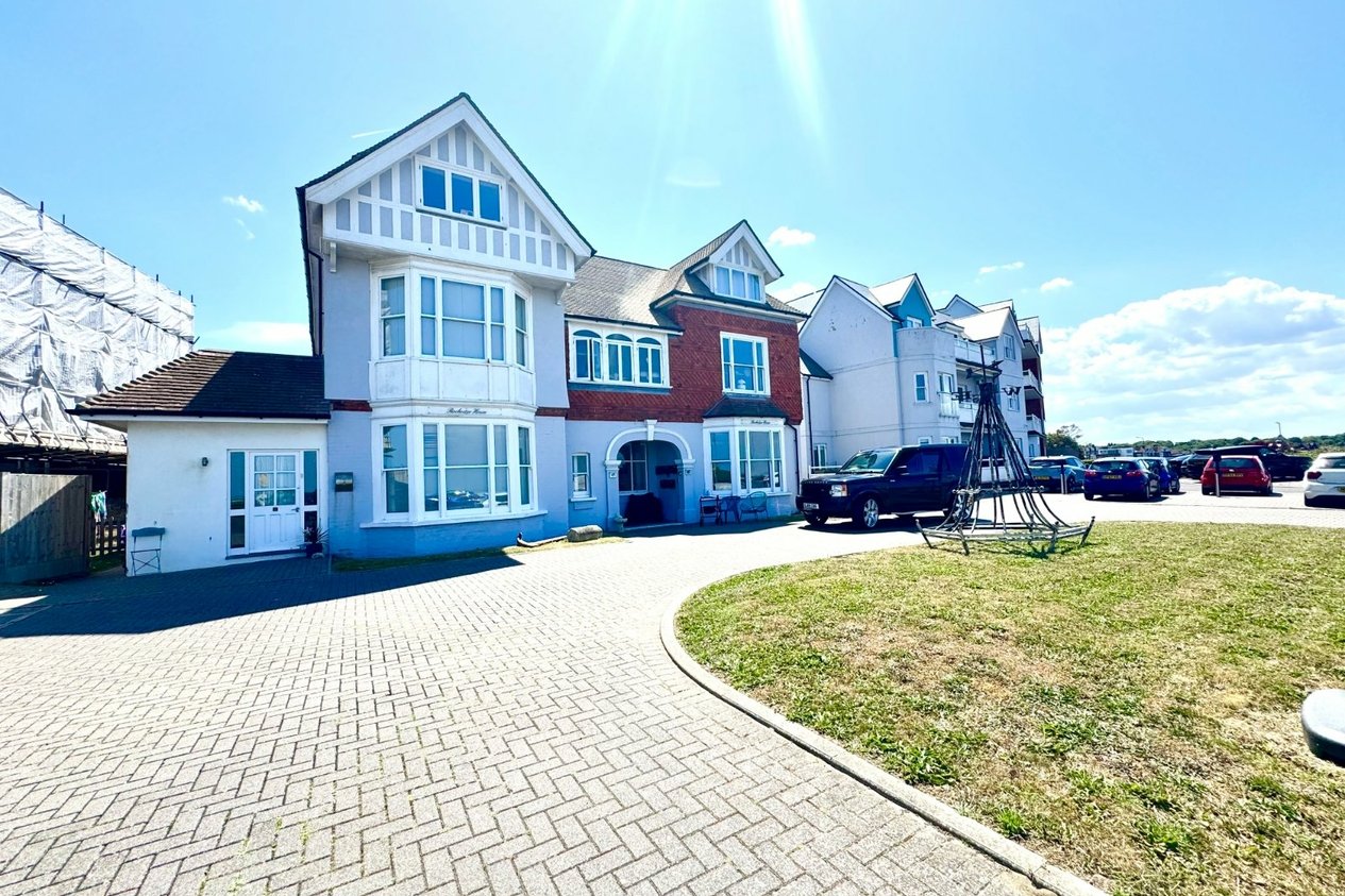Properties To Let in Sea Road Westgate-on-Sea